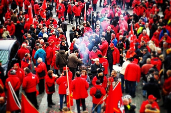 L’opposition des travailleurs au gouvernement Michel et ses mesures antisociales est profonde et ne faiblit pas. (Photo Solidaire, Maxime Liradelfo)