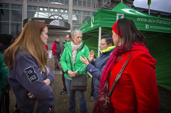 Cheminots en grève et solidarité à Charleroi le 6 janvier 2016. (Photo Solidaire, Salim Hellalet)