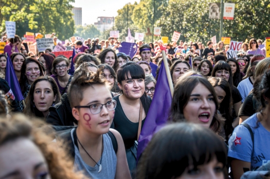 Ce 24 avril, en Espagne, de très nombreux mouvements de femmes ont manifesté contre la violence machiste. Le droit à l’avortement était aussi au centre des revendications. (Photo Adolfo Lujan / Flickr)