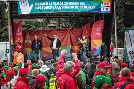 Le 24 mai dernier, des dizaines de milliers de personnes manifestaient à l’appel des syndicats contre la Loi Peeters. (Photo Solidaire, Salim Hellalet)