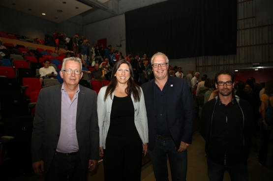 De gauche à droite : Pierre Laurent (PCF), Zoe Konstantopoulou (ex-présidente du Parlement grec), Peter Mertens (PTB) et Ismael Gonzalez (IU). (Photo : Dieter Boone)