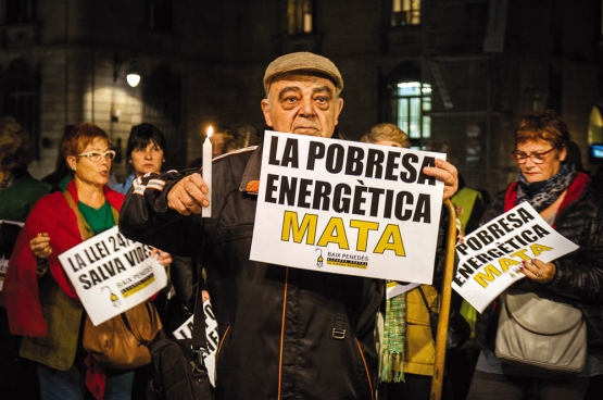 Un rassemblement à Barcelone : « La pauvreté énergétique tue. » (Photo Nacho / Flickr)