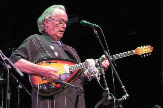 Ry Cooder (Poto SteveProctor / Wikimedia)