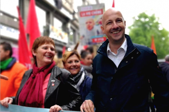 Au Premier Mai à Liège avec Alice Bernard (tête de liste à la Région). (Photo Solidaire, Sophie Lerouge)