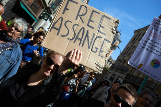 Partout sur la planète, des manifestations ont lieu pour demander la libération de Julian Assange. (Photo Belga)