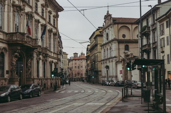 Les rues de Milan risquent d'être encore plus désertes demain suite à l'appel à la grève lancé par les principaux syndicats italiens...