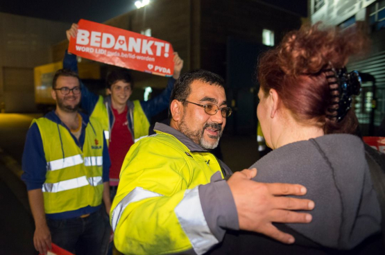 Yuksel Kalaz, après son élection au conseil municipal de Gand en 2018.