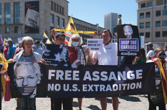 Rassemblement en juin dernier à Bruxelles pour la libération du journaliste Julian Assange. (Photo Alexandros Michailidis)