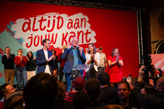 Peter Mertens : « Nous obtenons 20 % des voix à Anvers, de loin la plus grande progression de ces élections. Qui aurait osé prédire cela il y a quelques années ? » (Photo Solidaire, Stefaan Van Parys)